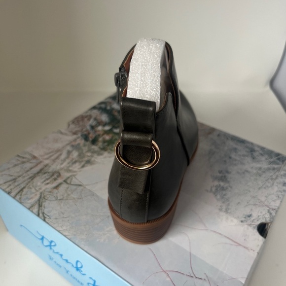 PiePieBuy Women's Pointed Toe Ankle Boots Chunky Stacked Low Heel V Cut Side - Picture 4 of 7